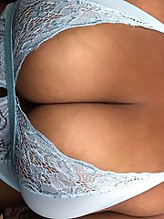 Top-notch old grannies are taking off their bra for money