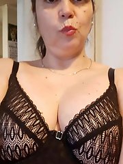 Mommy nice tits