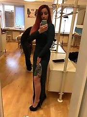 Redhead with nice tits and sexy tattoos