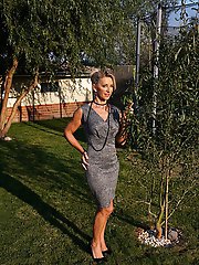 Mature lady likes afternoon sex